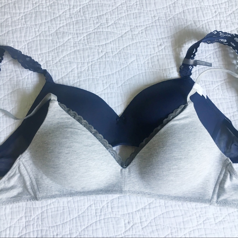 NWT- Set of 2- Aerie Wireless Bras- 34C